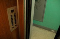 У Херсоні через обстріли припинили роботу ліфтів