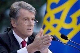 У справі Бандери Ющенко змішав ролі
