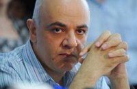 В Румынии манифестанты добились восстановления уволенного чиновника
