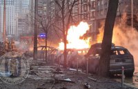Ракетна атака на Київ: у чотирьох районах зафіксовано падіння уламків (оновлено)