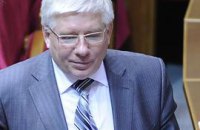 Чечетов: "У Президента стоит, как скала"