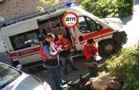 У Києві таксист викинув на узбіччя пасажира, припаркував авто і втік