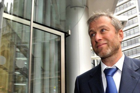 Абрамовичу придется доказать происхождение денег для продления британской визы (обновлено)