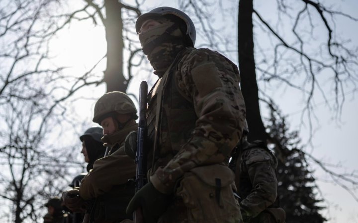 Головне за ніч та ранок четверга, 19 лютого: майже 240 боєзіткнень, переговори в Женеві