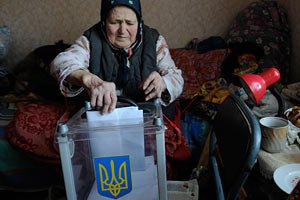 В Алчевске на выборах уже успели подраться и вызвать милицию