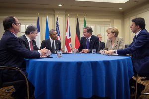 Мировые лидеры поддержали минские договоренности