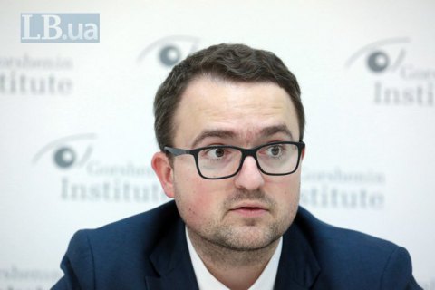 Никто не собирается сдавать позиции по Крыму - представитель президента Зеленского