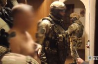 Поліцейські Одещини затримали шахраїв, які "продавали" дрони на потреби ЗСУ