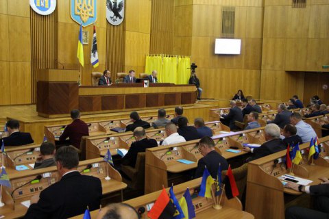Ивано-Франковский облсовет выступил против "формулы Штайнмайера"