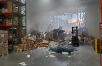 В Лос-Анджелесе военный истребитель упал на здание
