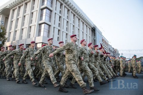 КМДА попередила про масштабне перекриття руху через репетиції параду до Дня Незалежності