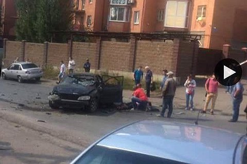 В Уфі у припаркованій машині вибухнула бомба