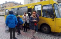 Из Попасной провели сложную эвакуацию, спасены 60 человек