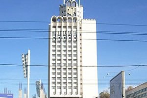 Гостиницу "Спорт" в Киеве продали Новинскому