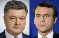 Порошенко провел первый телефонный разговор с новым президентом Франции