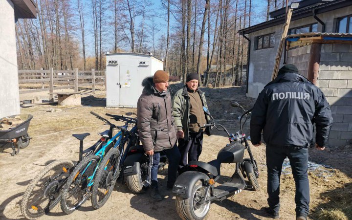 На Київщині затримали "родинний дует" мародерів, - Нацполіція