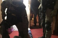 Четырем причастным к нападению на главу ВККС сообщили о подозрении