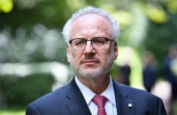 Призываю лидеров Европы предоставить Украине статус страны-кандидата в ЕС, - президент Латвии