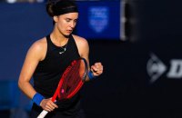 Калініна вийшла до чвертьфіналу турніру у Хобарті