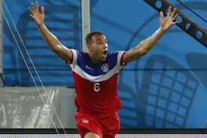 Американский герой едва не пролетел мимо Бразилии из-за татуировки