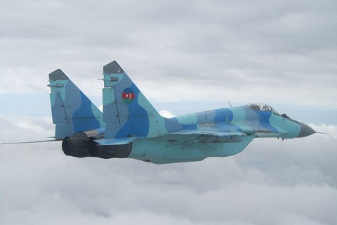 Азербайджанский МиГ-29 упал в Каспийское море