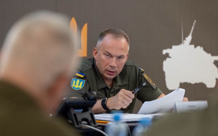 Головком: кількість напрямків активного наступу Росії знизилася з 13 до 6-7