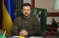 Зеленський провів засідання Ставки та анонсував розмову з Байденом