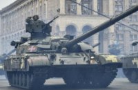 Порошенко поздравил танкистов с профессиональным праздником