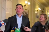 Тищенко: Депутаты «Слуги народа» поедут на заседание с президентом частично за собственные средства