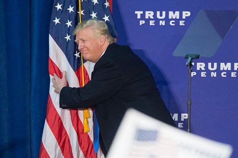 Трамп лідирує за підсумками підрахунку голосів у 41 штаті