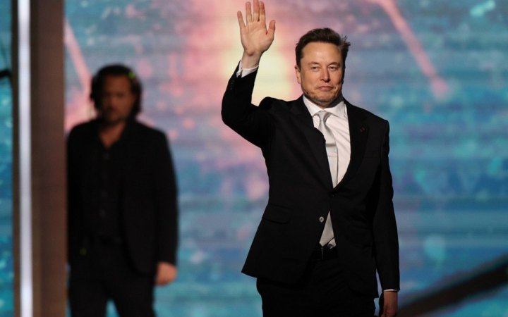 Neuralink Ілона Маска анонсувала масове виробництво чипів для мозку