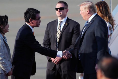 Трамп прибув до Японії з чотириденним візитом