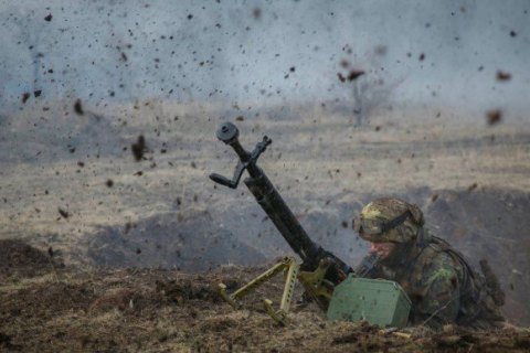 Оккупанты 19 раз нарушили "тишину", ранены пятеро украинских военных