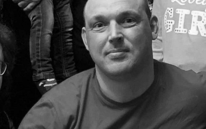 На Хмельниччині під час ліквідації наслідків ворожих обстрілів загинув рятувальник