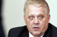 Президент Латвии пригрозил уволиться, если русскому языку повысят статус