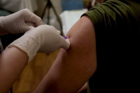 На Херсонщине вакцинировались 10 граждан Украины из оккупированного Крыма