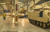 США відправили в Україну понад 60 БМП Bradley