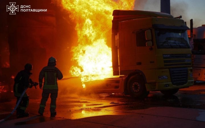 Російські дрони атакували два підприємства та об'єкт критичної інфраструктури на Полтавщині