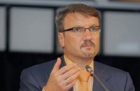 Глава Сбербанка России предупредил об опасности ужесточения санкций