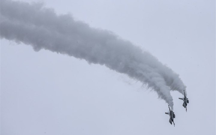 Ми не зможемо захистити Україну літаками F-16 цієї осені та зими, - Ігнат