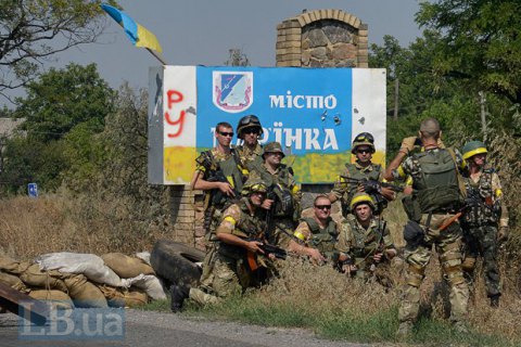 В Марьинке и Счастье ранены пять военных
