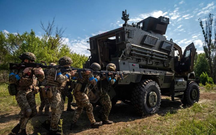 ЄС вирішив до кінця року підготувати на третину більше українських солдатів, ніж планувалося 
