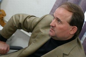 Медведчук: Украина расколота из-за нерешенности языкового вопроса