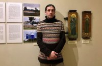 Художник Олександр Клименко: "Я щасливий, бо відчуваю себе людиною, яка бере участь у реальному перетворенні смерті на життя"