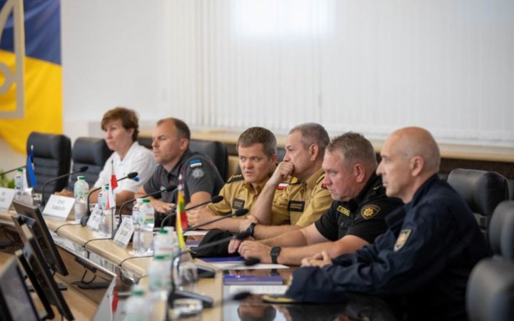 Монастирський зустрівся з представниками рятувальних служб Естонії, Латвії, Литви і Польщі