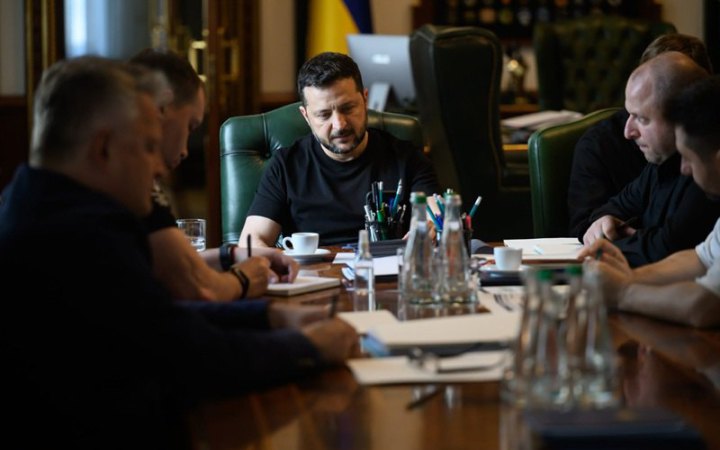 Зеленський провів телефонну розмову з Кушнером і Віткоффом