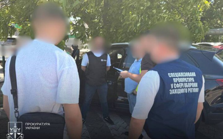 На Буковині викрили ексвійськового, який представлявся генералом і обіцяв перевести у тил