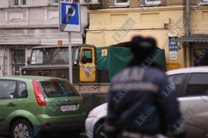 В центре Киева нашли подозрительный предмет, похожий на взрывчатку