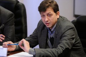 Доній: проведення референдуму до врегулювання ситуації в Україні - це допомога РФ