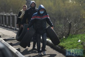У Єнакієвому сепаратисти заблокували міськраду